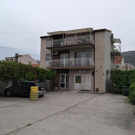 Paula&Jo Apartment Kaštela Стая снимка